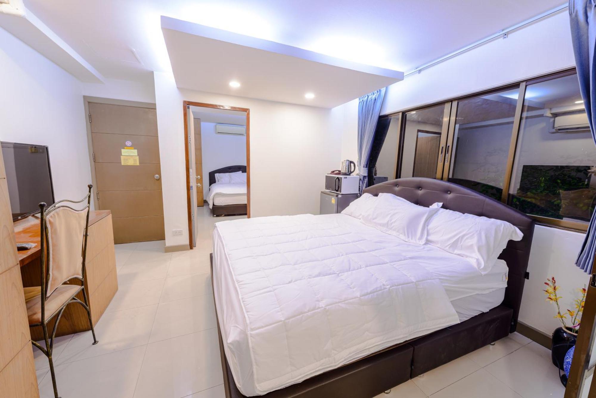 Pasadena Lodge Pattaya Exteriör bild